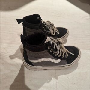 Vans Kids High-Top Sneakers - Black and White